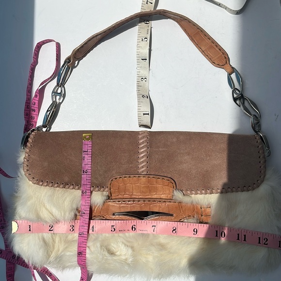 Auth. Vintage Tod's Rabbit Fur Suede/Leather Shoulder Handbag - Picture 12 of 16